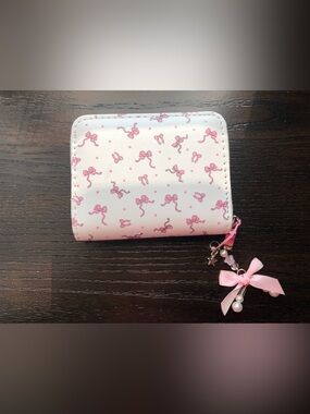 Cute White Zip Card Case with Pink Bows, Detachable Bow charm Included
